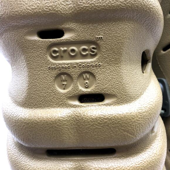 Crocs Unisex Echo Clogs Mens 7 Womens 9 EU 39 Green NWOB main image 10